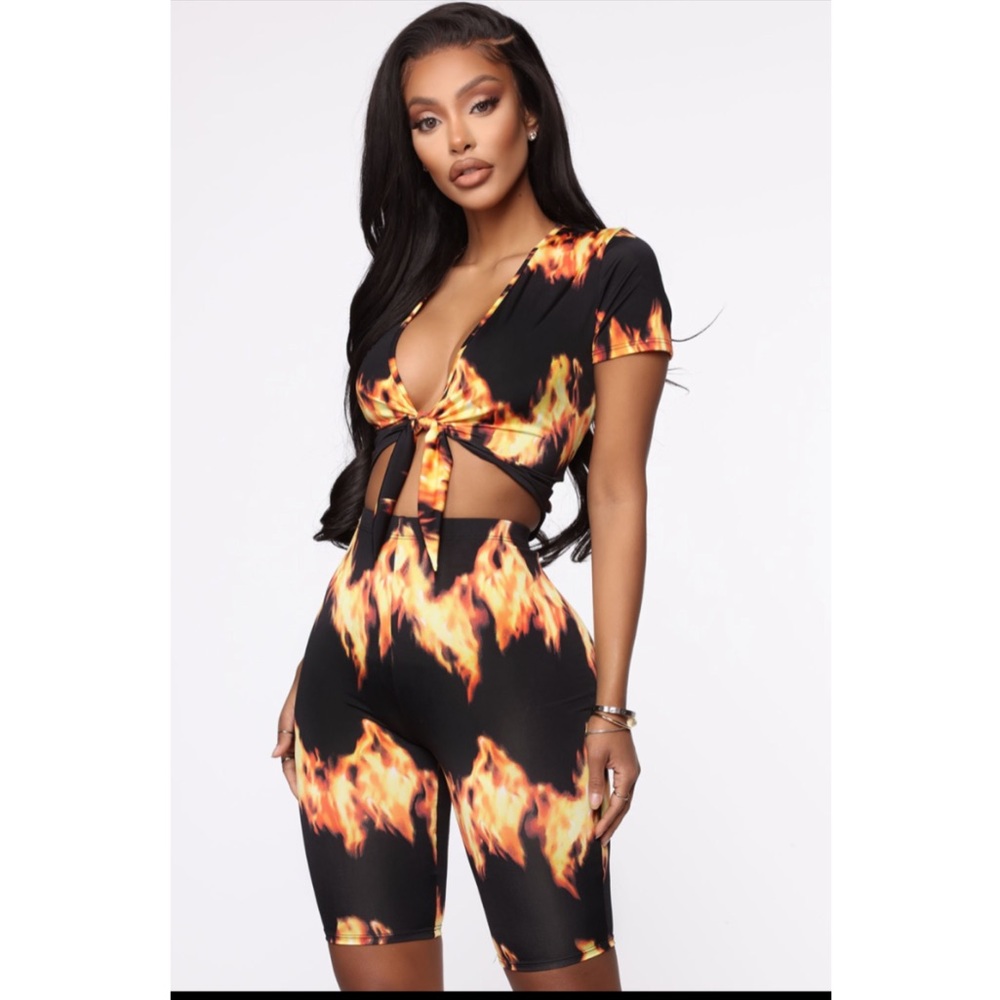 Fashion nova fire biker short set